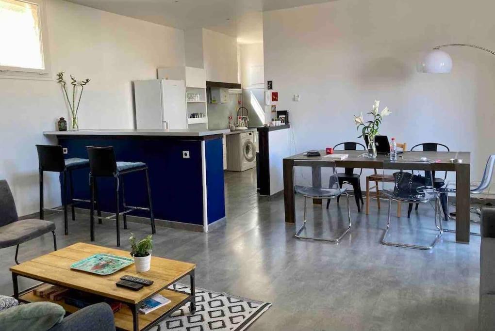 Appart 70M2 T3 Cosy Calme Et Spacieux Idealement Situe Sete Bagian luar foto